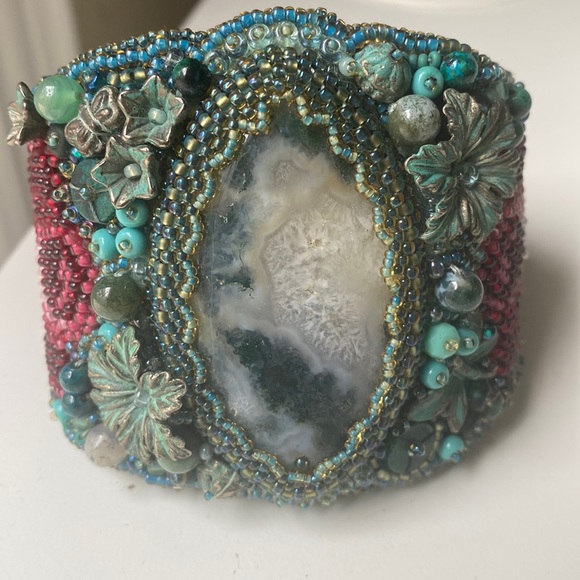One of a kind bracelet with real stone - Picture 7 of 8
